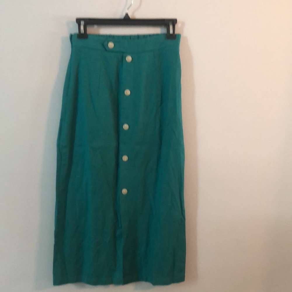 Green chic wish pencil skirt 5/$25